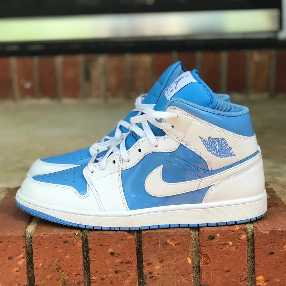 Air Jordan 1 Mid Legend Blue Size 13